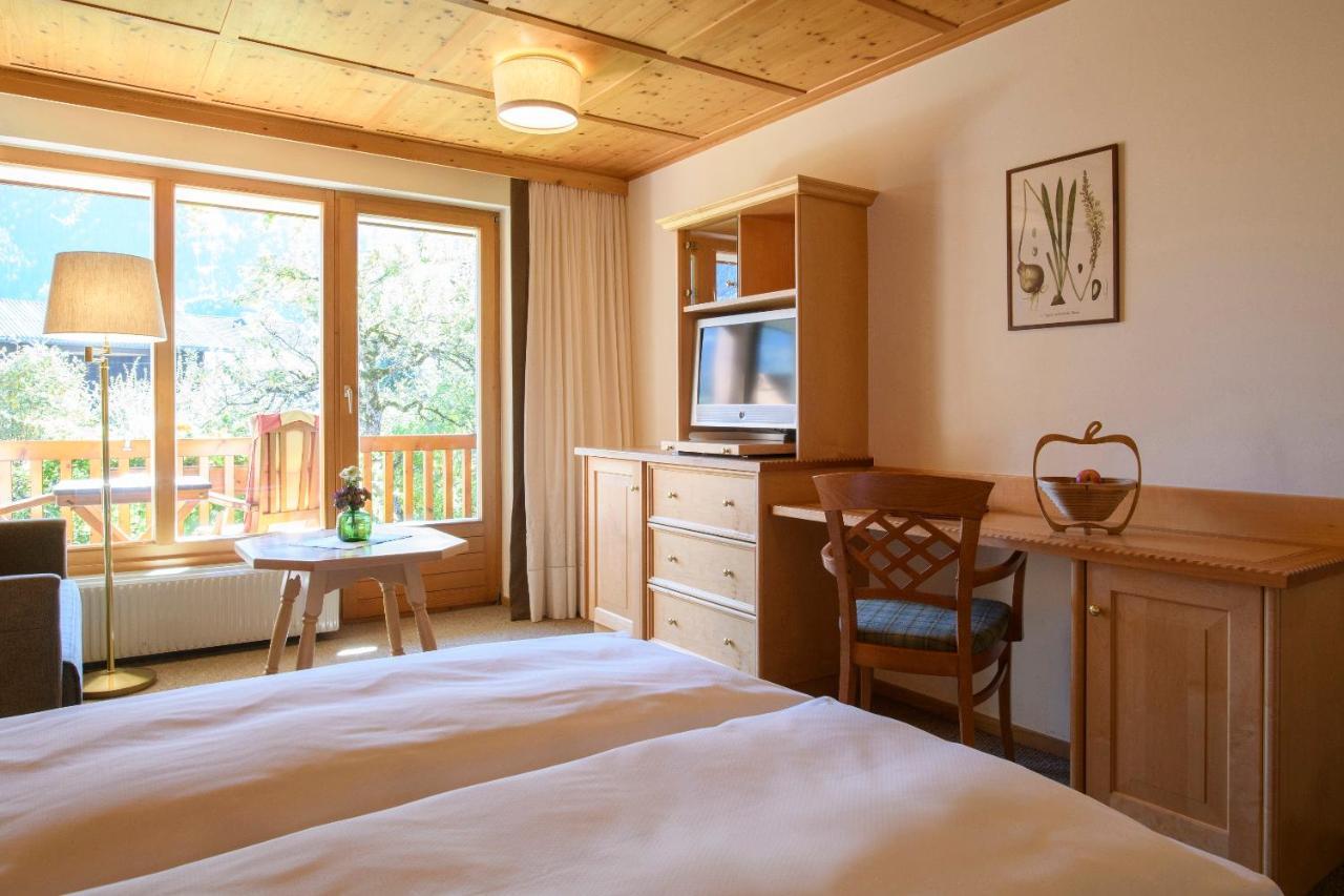 שרונס Hotel Montafoner Hof מראה חיצוני תמונה