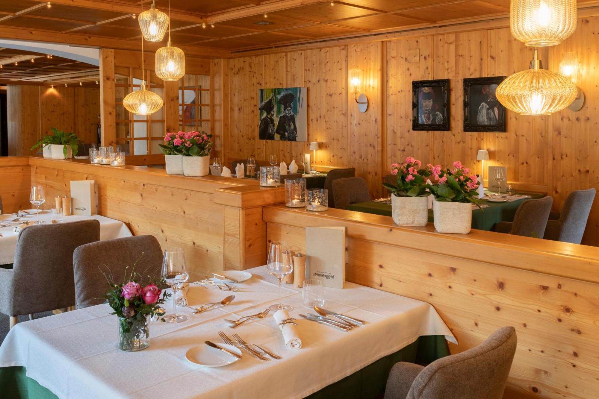 שרונס Hotel Montafoner Hof מראה חיצוני תמונה